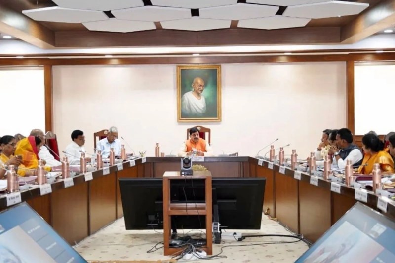 mohan cabinet meeting