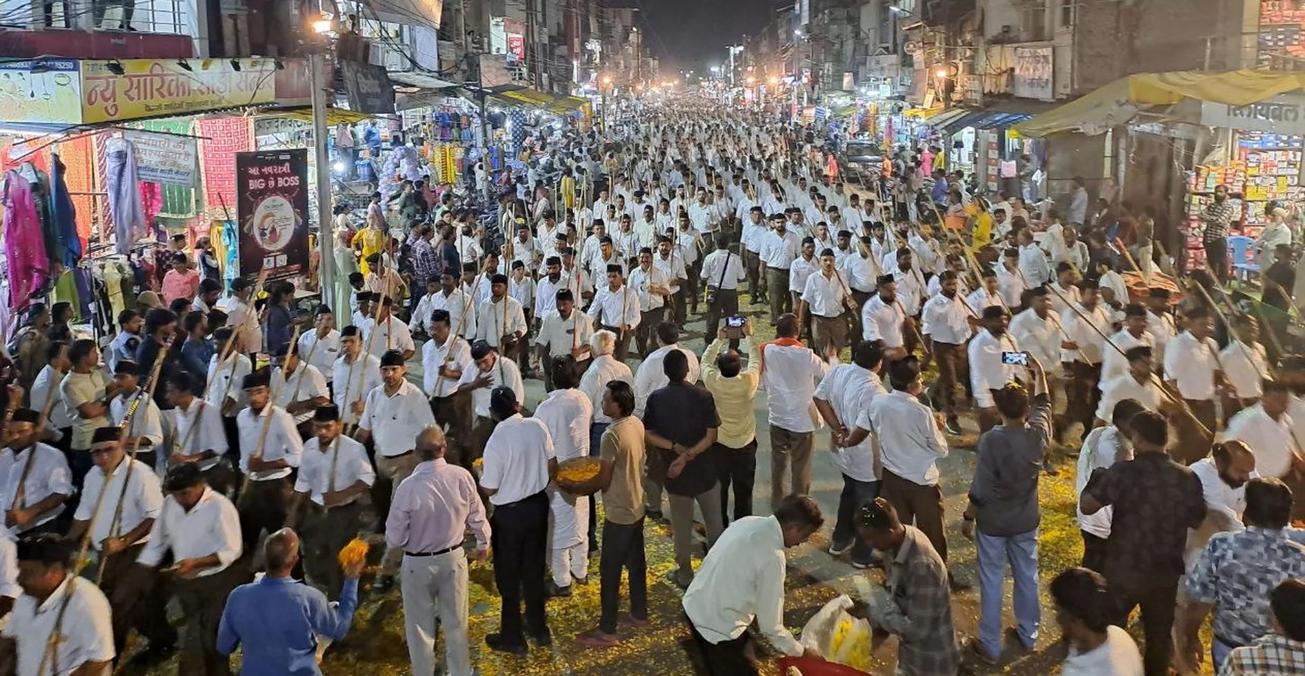 संघ शताब्दी वर्ष… स्वयंसेवकों के पुरुषार्थ से संघ राष्ट्र विरोधी शक्तियों के सामने विराट रूप से खड़ा -गुप्त