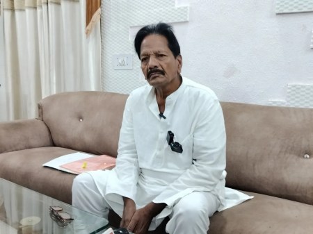 84 लाख रुपए मालखाना से चोरी का लगाया आरोप