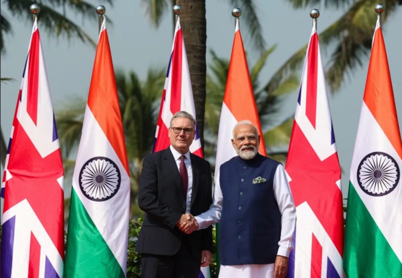 Indian Prime Minister Narendra Modi with British PM Keir Starmer