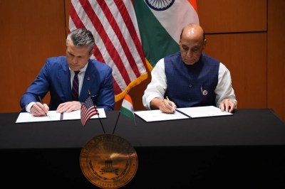 Indian Defense Minister Rajnath Singh with US Secretary of War Pete Hegseth