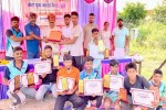 रोमांचक मुकाबले में ग्रामीण खिलाड़ियों ने मैदान में दिखाया दमखम
