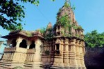 सरकार से मंदिर के जीर्णोंद्धार की आस
