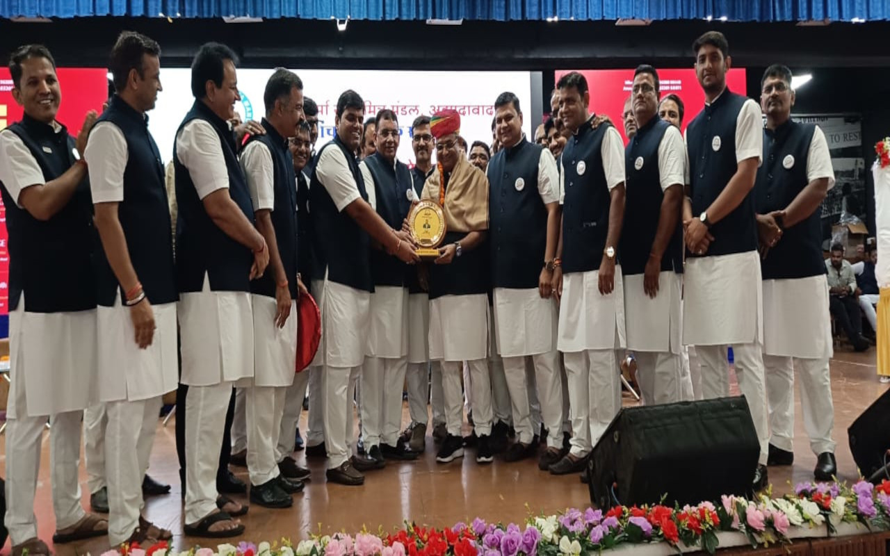 VIDEO: विश्वकर्मा युवा मित्रमंडल का वार्षिक समारोह : समाज की एकजुटता और शिक्षा पर जोर