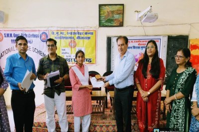 Various events organized on Birsa Munda Jayanti at Girls College