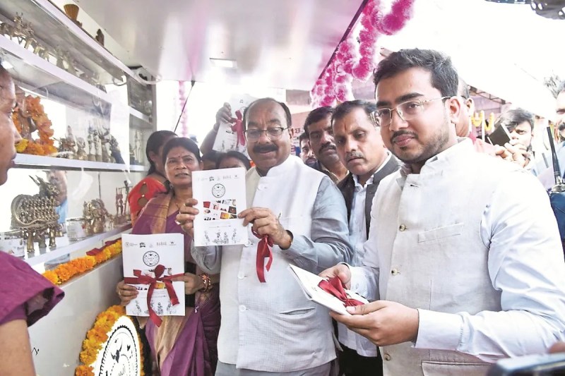 आमचो बस्तर हॉट कियोस्क (photo source- Patrika)