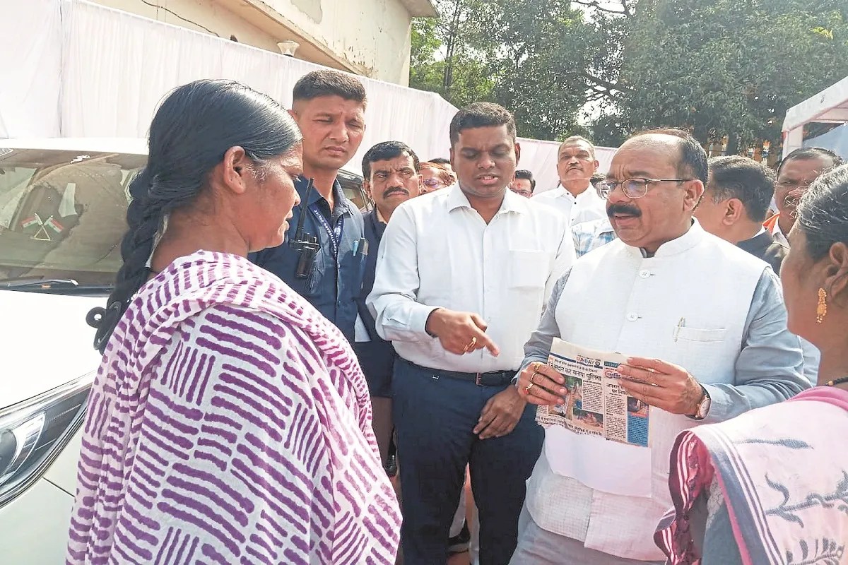 बस्तर ओलंपिक में लापरवाही पर फूटा गुस्सा (photo source- Patrika)
