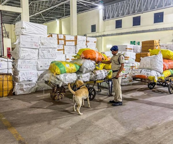 Cheking at jaipur railway station