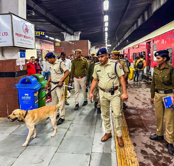 Cheking at jaipur railway station