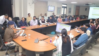 सर्दियों के साथ एटीएम कटिंग गिरोह दोबारा सक्रिय हो रहे हैं। बीते वर्षों में मेवाती गैंग ने ठंडी रातों में कई एटीएम काटकर लाखों रुपए उड़ा दिए थे। इस बार पुलिस ने पहले ही बैंकों को चेताया है -एटीएम बढ़ा रहे हो, तो सुरक्षा भी बढ़ाओ।