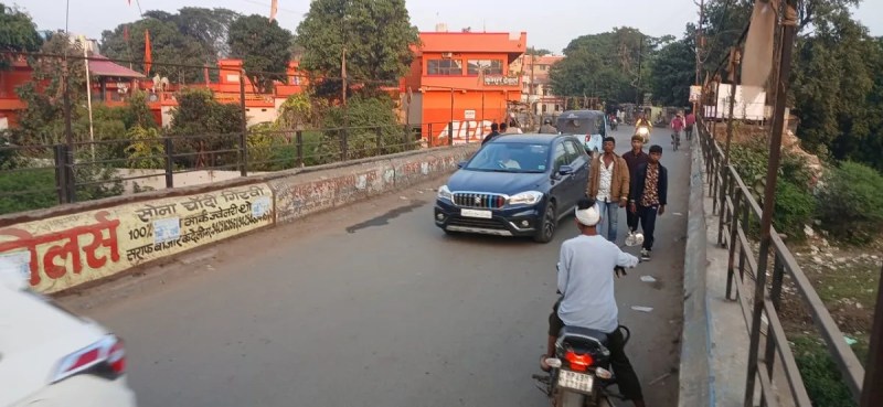 The big bridge will be renovated at a cost of Rs 8.5 crore, providing relief from traffic jams.