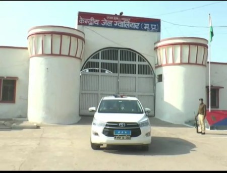 जेल में बंदी खेलेंगे क्रिकेट, जानिए क्या है प्लान