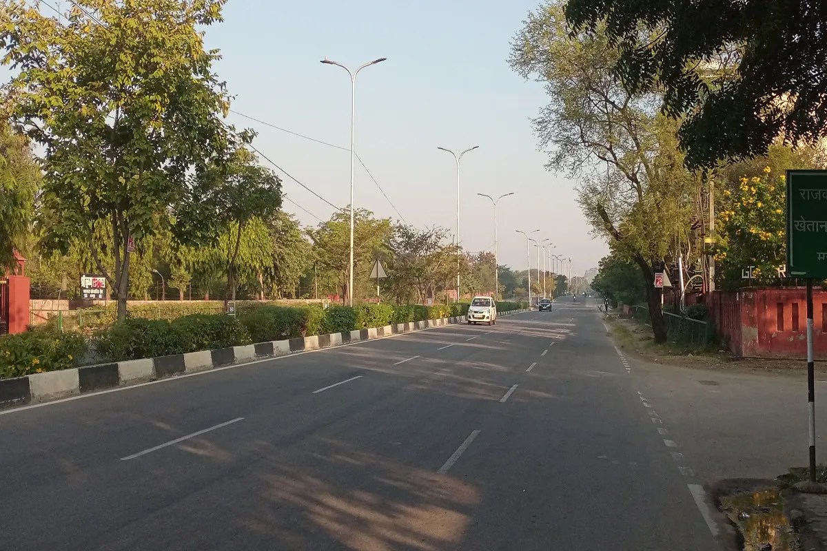 Rajasthan Weather : गुलाबी नगर में अभी दिन में गुलाबी ठंडक, रात के तापमान में हो रही गिरावट, बढ़ रहा सर्दी का जोर