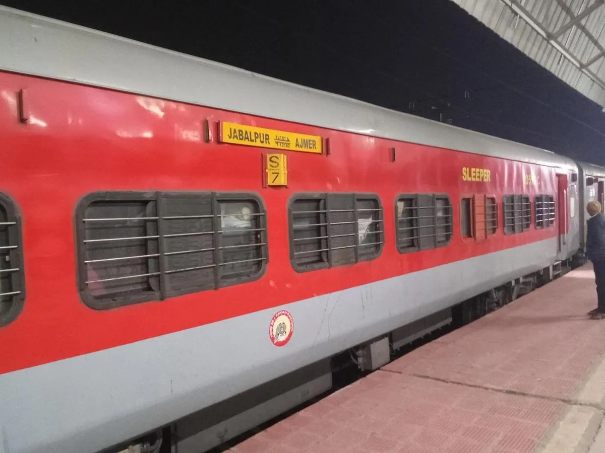 People going to Ajmer and Jaipur should travel only after taking information, otherwise there will be trouble.