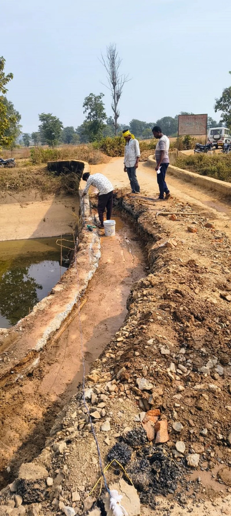 पत्रिका में खबर प्रकाशन के बाद जागे जिम्मेदार, शुरु किया मरम्तीकरण