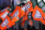 uttar pradesh bjp gets 14 district presidents tainted mukhlal removed 5 old faces reposed their trust