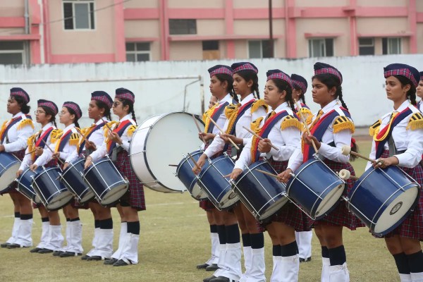 School Students baind Compition 