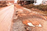 Banswara Road Rs 2 crore new concrete layer is being laid on old tarmac road villagers angry