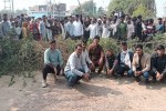 आठ घंटे लगाया ग्रामीणों ने जाम, आश्वासन के बाद माने