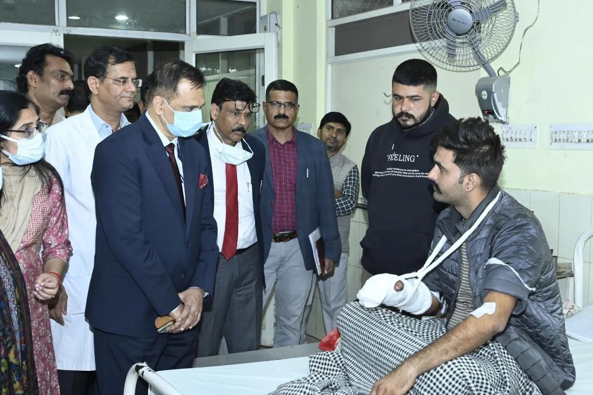 Chief Secretary V. Srinivas