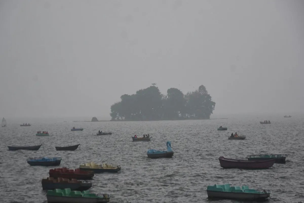 ठंडी उत्तरी-पश्चिमी हवाओं और साफ आसमान के कारण तापमान में तेजी से गिरावट; 17 नवंबर से मिलेगी राहत (फोटो सोर्स : Whatsapp News Group )