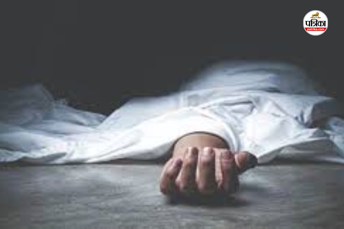 Raipur News: सौतेले बाप ने ढाई साल के मासूम को उतारा मौत के घाट, पीएम रिपोर्ट में हुआ खुलासा, झूठ बोलकर कराया भर्ती