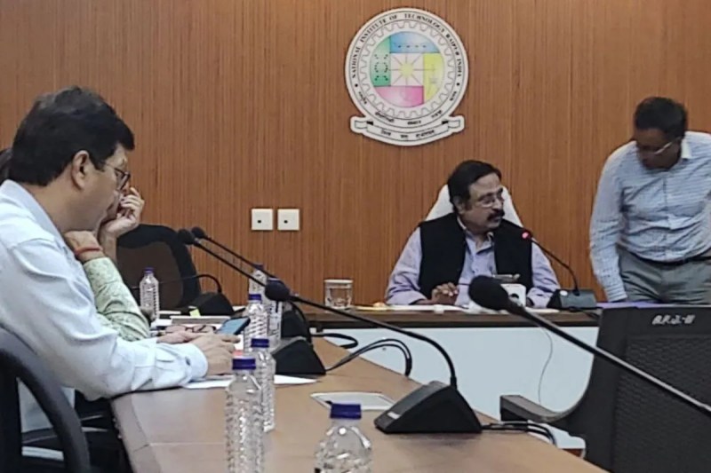 भविष्य की उड़ान..! NIT रायपुर 16वां दीक्षांत समारोह कल, 1382 विद्यार्थियों को मिलेगी उपाधि...(photo-patrika)