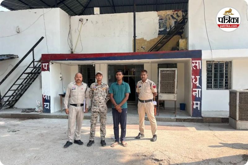 महिला के खाते से उड़ा दिए लाखों रुपए (photo source- Patrika)