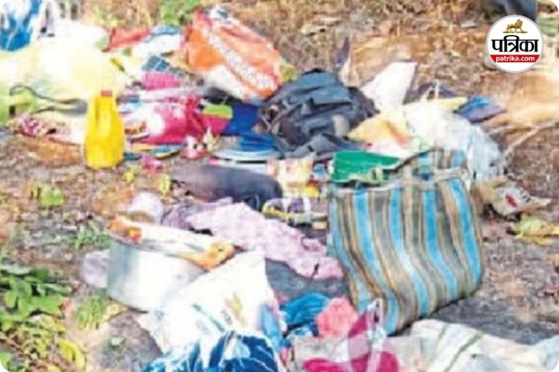 पुलिस-नक्सली मुठभेड़ में राशन-सामान जब्त (photo source- Patrika)