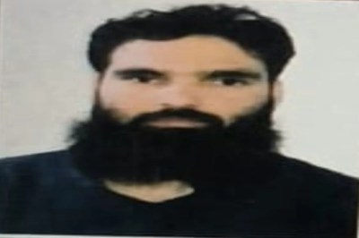 doctor accused of putting up jaish e mohammad posters in jammu kashmir arrested from saharanpur