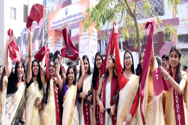 Bhopal Menit Convocation 