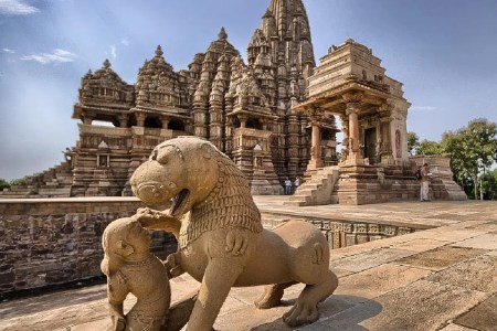 orchha fort complex transformation khajuraho Group of Temples mp tourism