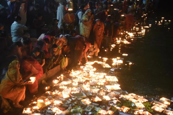 Kartik Poornima Deepdan 