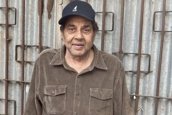 Dharmendra Health Update