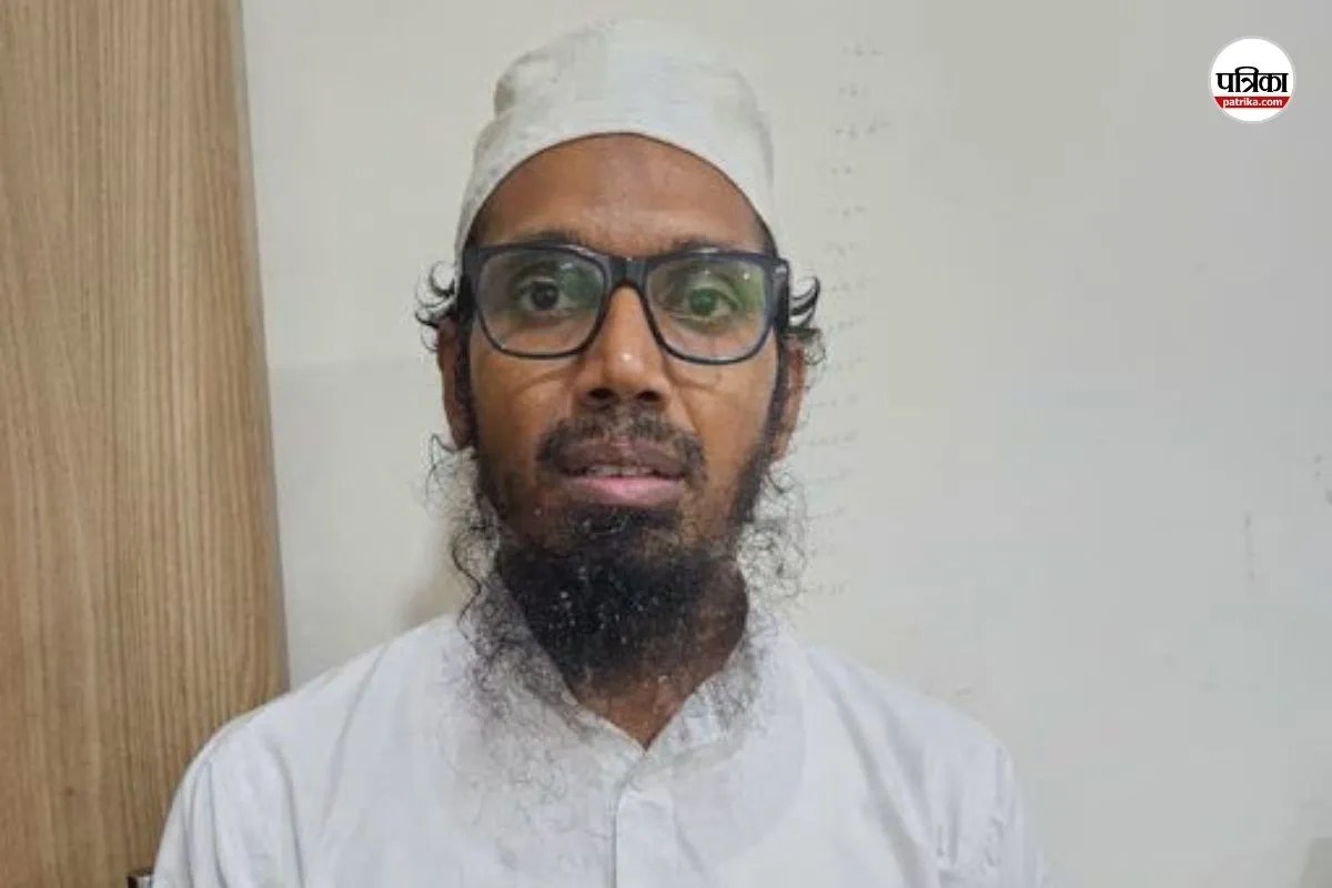 आतंकी डॉ. अहमद पटेल के साथ कैदियों ने की मारपीट