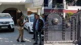 During the Income Tax Department's raid in Dehradun, cash and jewellery worth crores were recovered from the premises of liquor traders and builders