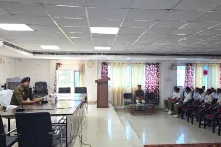 Up news, Deoria news, Deoria police