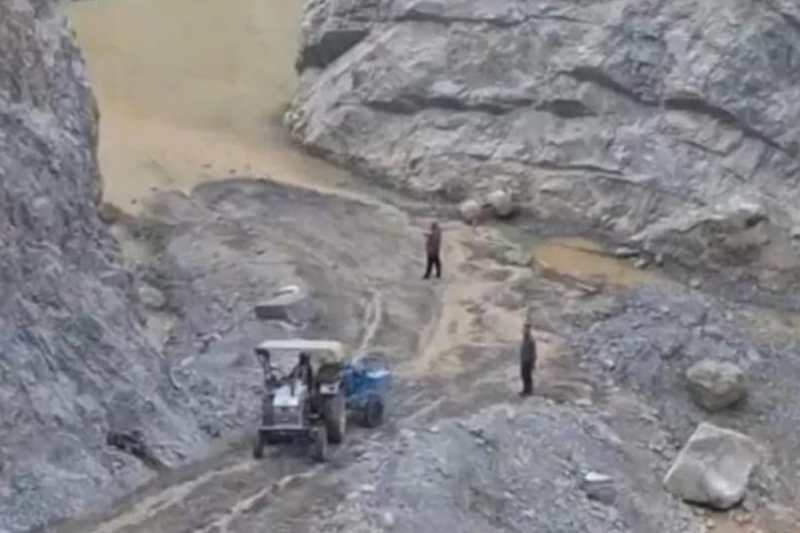 Up news, mining tragedy