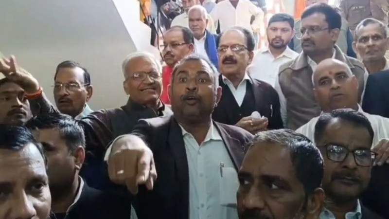 आंदोलन अधिवक्ता (फोटो सोर्स- पत्रिका)