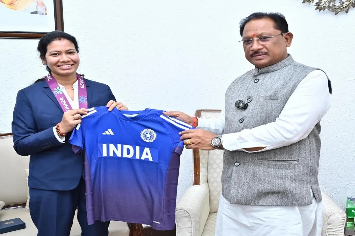 वर्ल्डकप विजेता Cricket टीम की फिजियो आकांक्षा बोली- हम सभी पीएम मोदी से प्रेरित