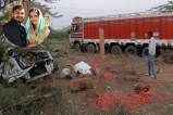 Road accident, Jodhpur road accident, Rajasthan road accident, car truck accident, Jodhpur car truck accident, Rajasthan car truck accident, death of husband and wife, death of husband and wife in Jodhpur, death of husband and wife in Rajasthan, रोड एक्सीडेंट, जोधपुर रोड एक्सीडेंट, राजस्थान रोड एक्सीडेंट, कार ट्रक एक्सीडेंट, जोधपुर कार ट्रक एक्सीडेंट, राजस्थान कार ट्रक एक्सीडेंट, पति-पत्नी की मौत, जोधपुर में पति-पत्नी की मौत, राजस्थान में पति-पत्नी की मौत
