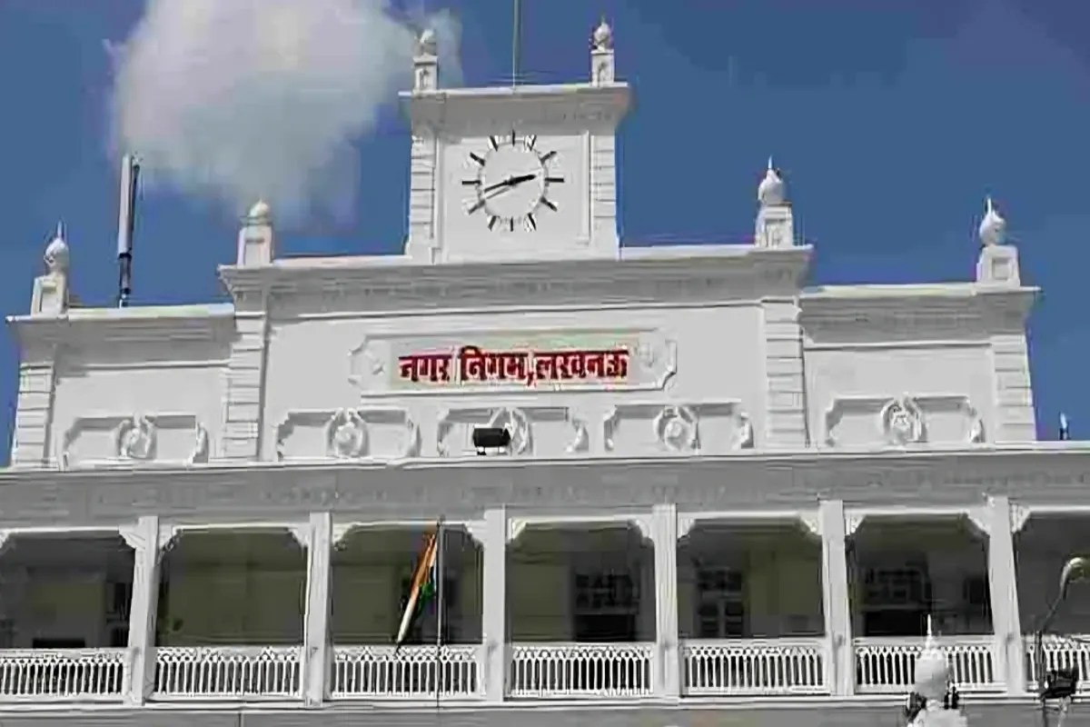 Lucknow Nagar Nigam Outsourcing Scam (फोटो सोर्स : Whatsapp Group)