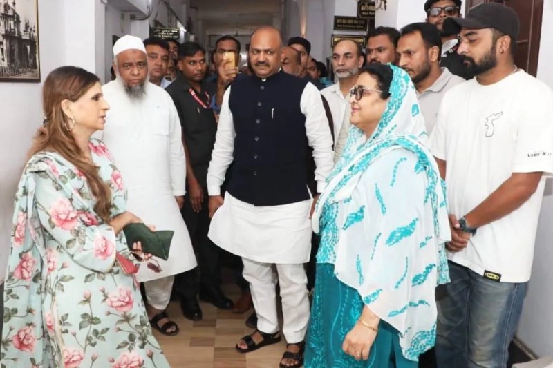 MP news Saba sultan in Bhopal actor saif ali khan sister