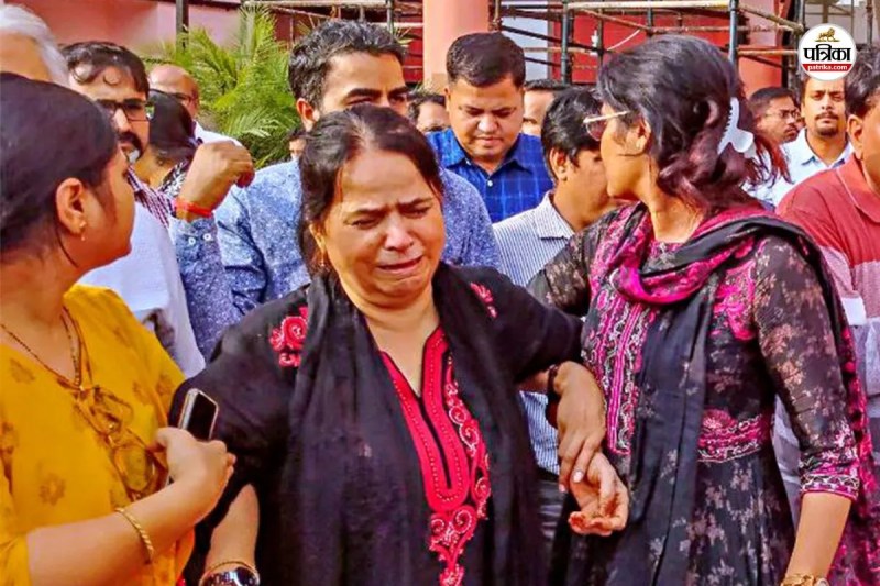 Jaipur Neerja Modi School Tragedy Mother screams echoed throughout hospital while father silently wiped away tears