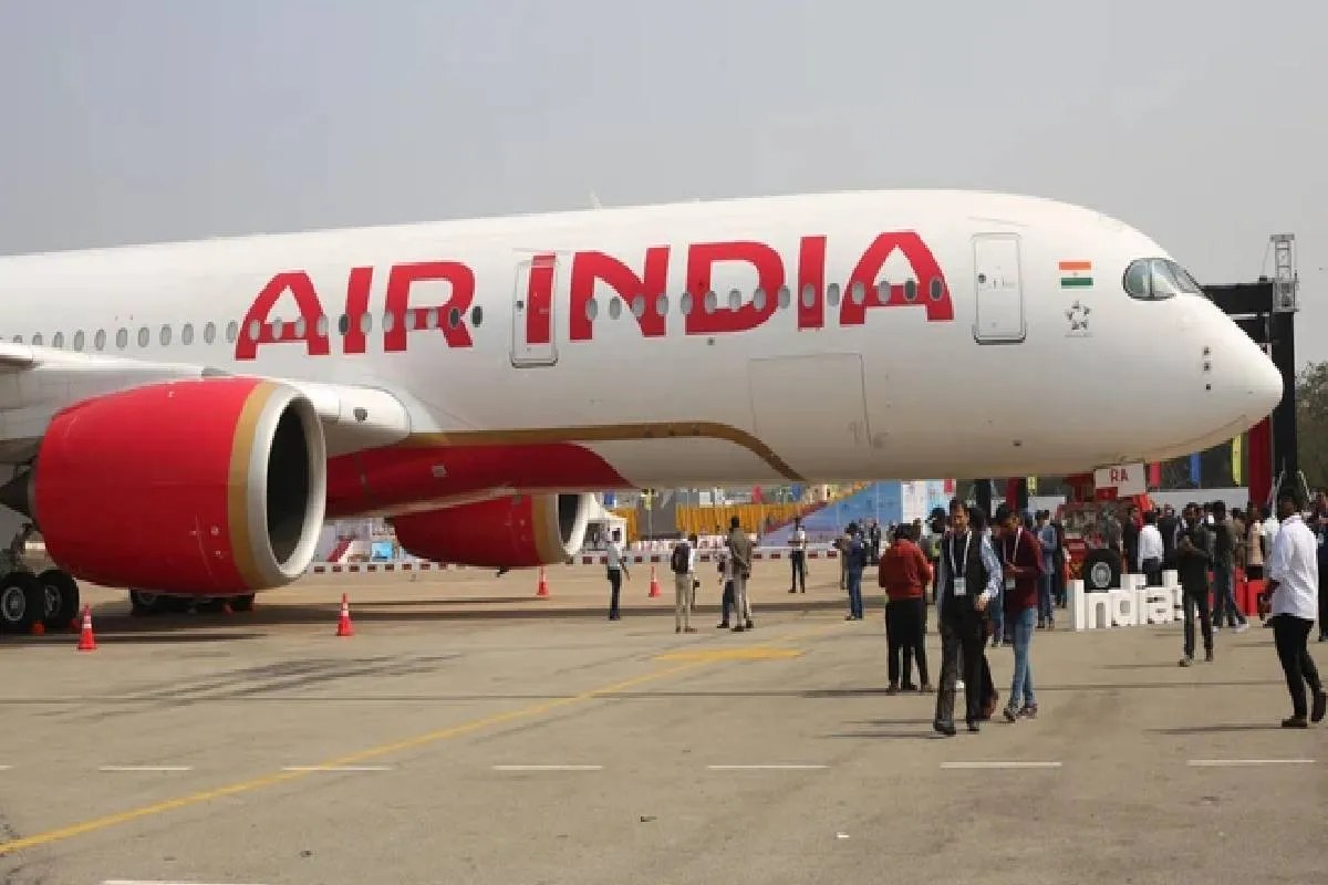 एयर इंडिया की फ्लाइट को टेकऑफ से पहले रोक दिया गया। प्रतिकात्मक फोटो (सोर्स: सोशल मीडिया)