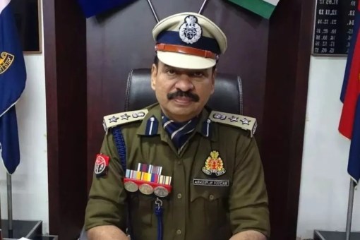 FIR against 60 government employees in Gautam Buddha Nagar on Negligence in SIR