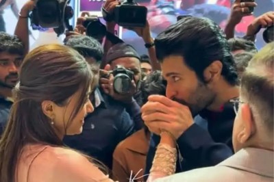 छुप-छुपकर नहीं, अब खुलेआम! विजय देवरकोंडा और रश्मिका की मोहब्बत हुई सरेआम, वीडियो वायरल
