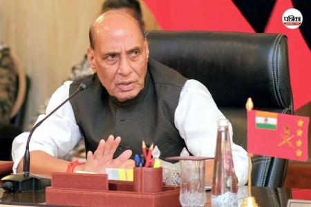 केंद्रीय रक्षा मंत्री राजनाथ सिंह