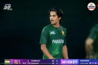 Saad Masood send off to Naman Dhir