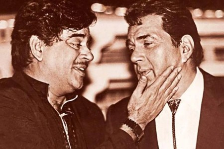 Shatrughan Sinha Angry On Dharmendra Death Rumors